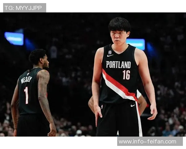 耐心等待开拓者主场战胜老鹰杨瀚森依然未能获得出场机会 耐心等待开拓者主场战胜老鹰杨瀚森依然未能获得出场机会